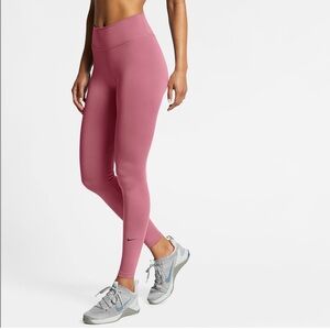 Nike Dri Fit One Leggings